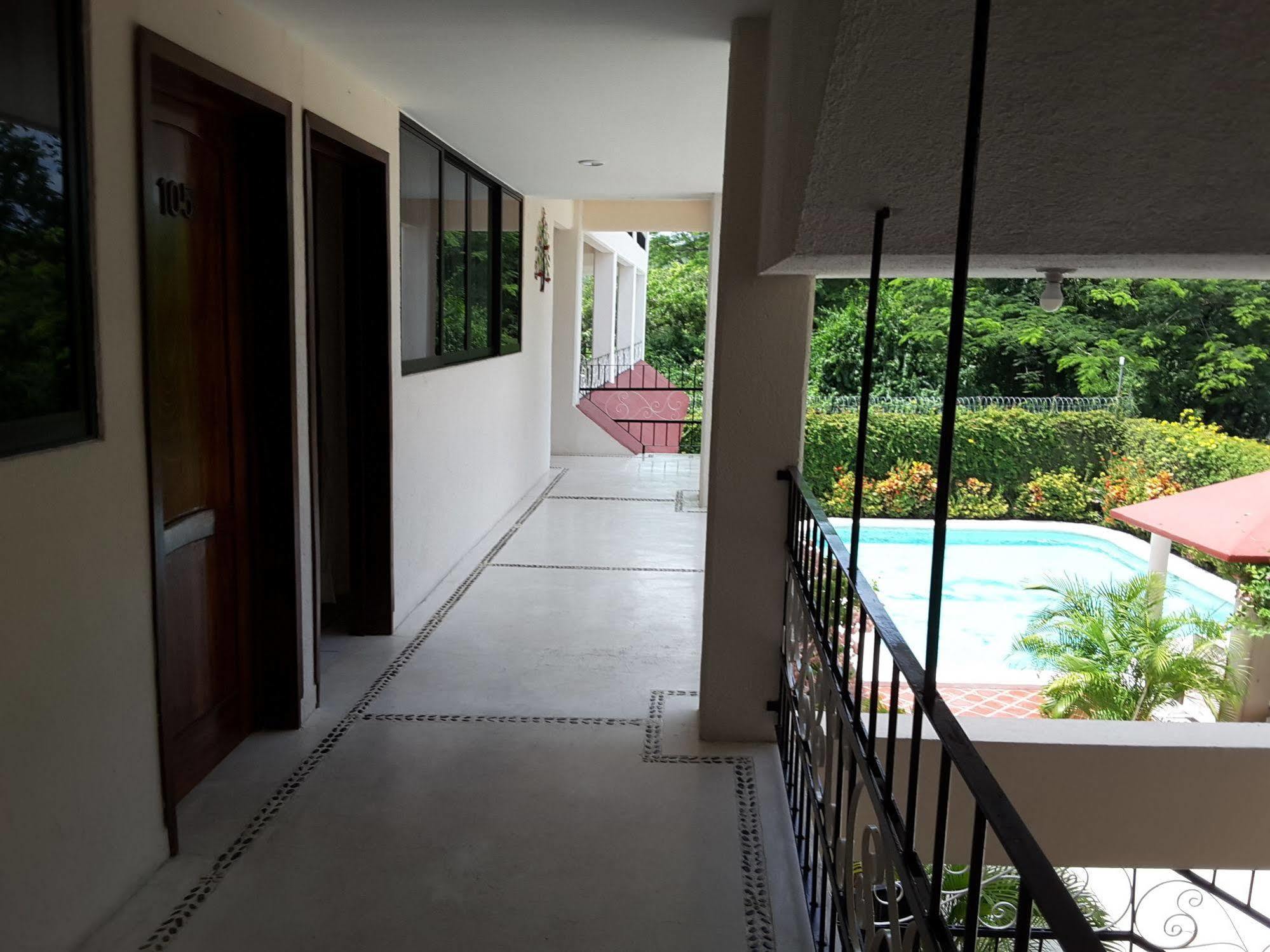 Hotel Balcon Gueela à Santa Cruz Huatulco Extérieur photo